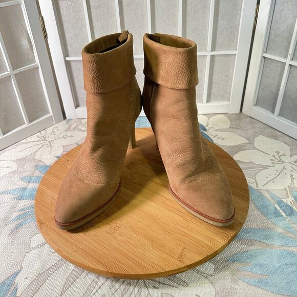 Areosoles Suede NuBuck Boots - Picture 1 of 11